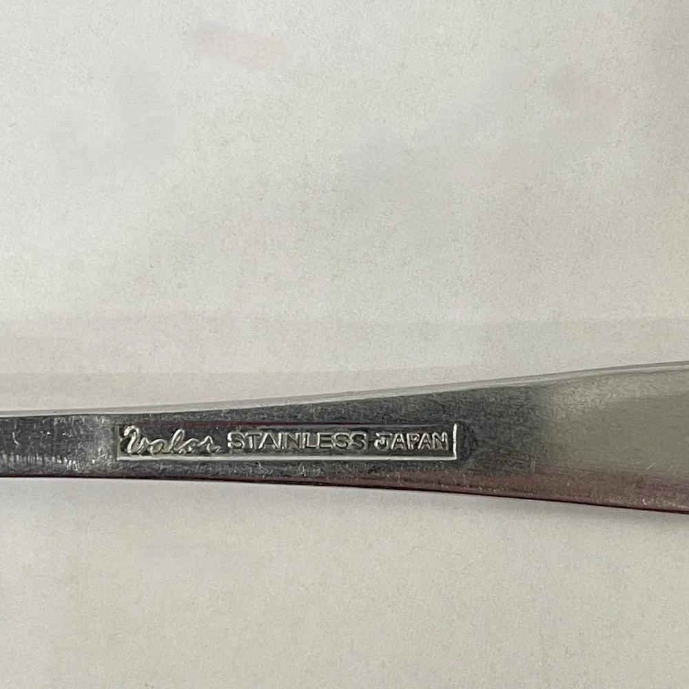Valor Stainless Steel Spoons and Butter Knife Made in Japan Lot of 6